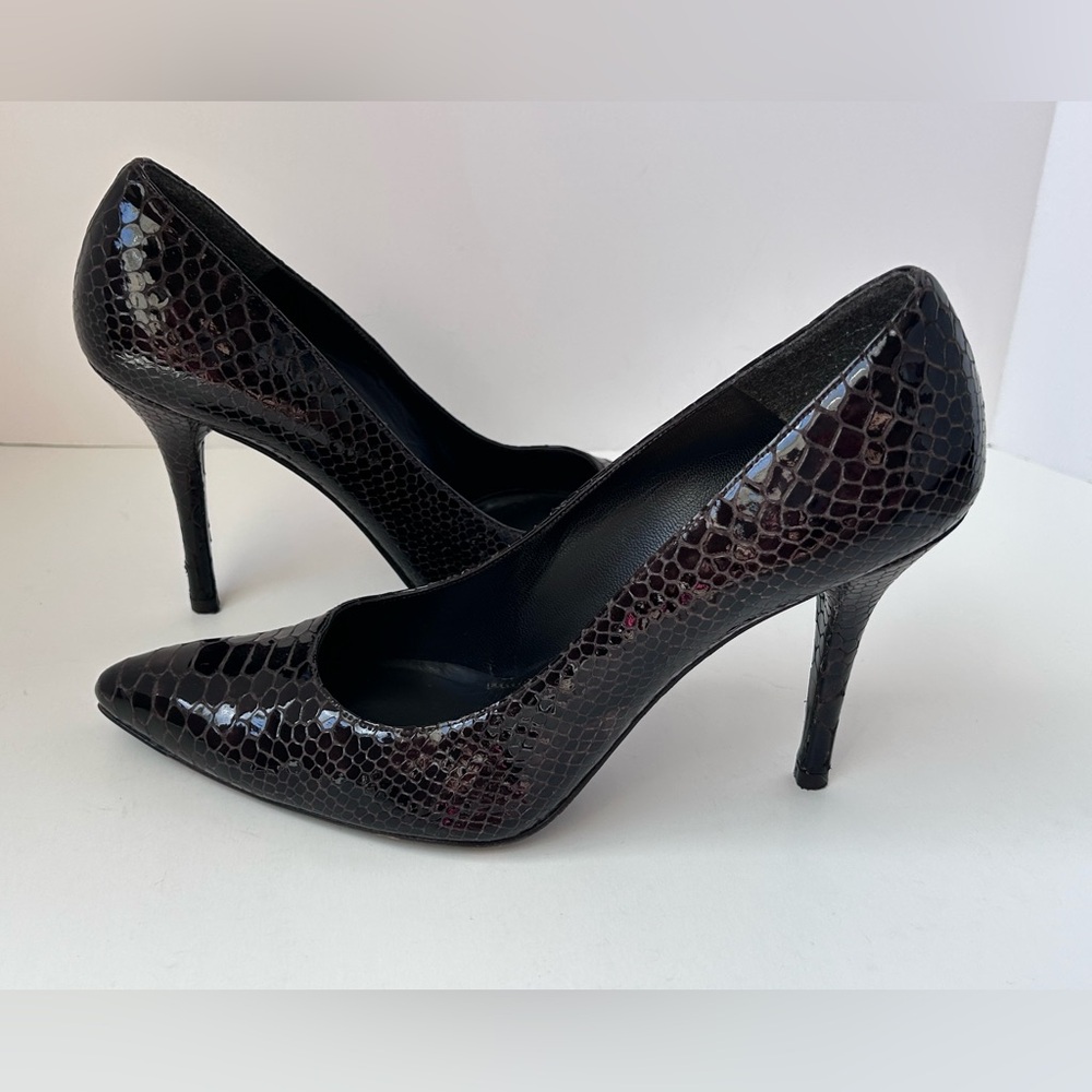 Stuart Weitzman Brown Snakeskin  Animal Print  Pumps Size  10